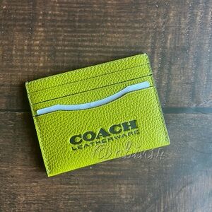 NWT Coach Leather Card Case Key Lime Color